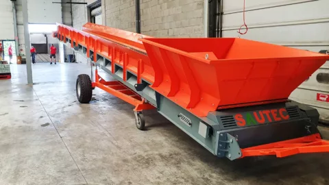 Custom-made conveyor belt