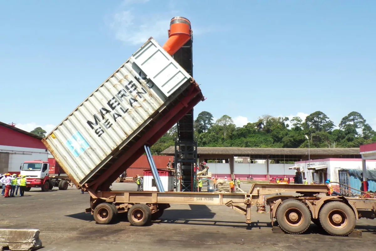 Bulk loading of containers: several solutions to meet the needs of exporters.