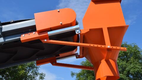 Fixed chute – sludge handling
