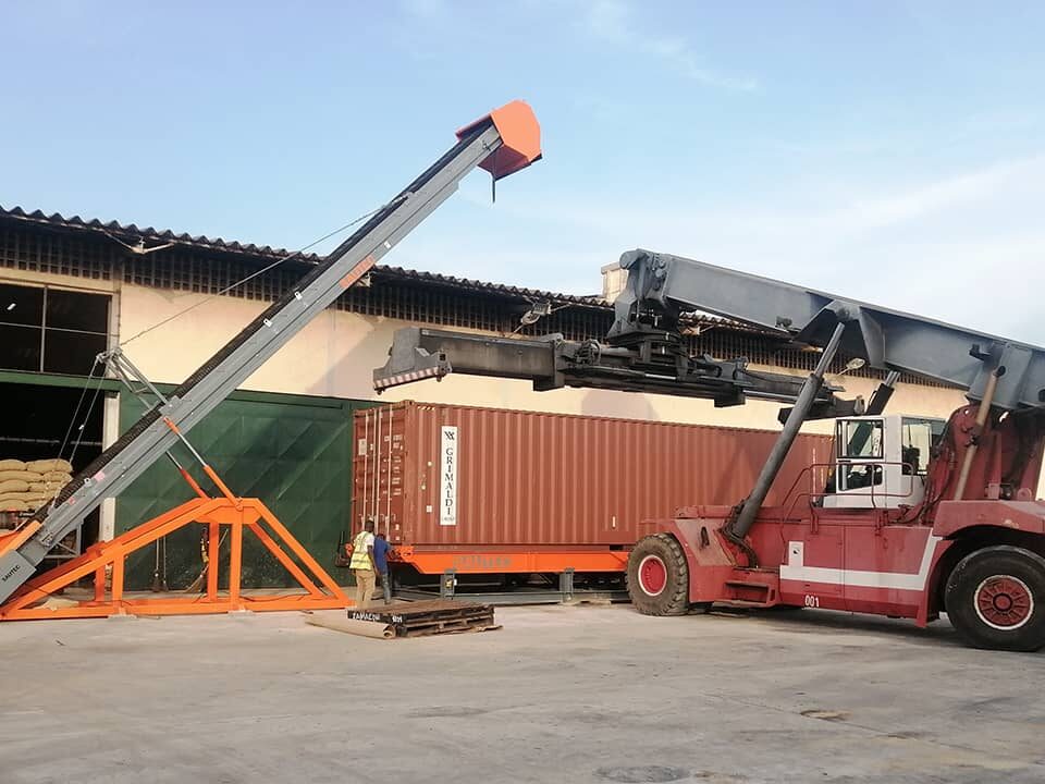 a container from the sautec tilting container