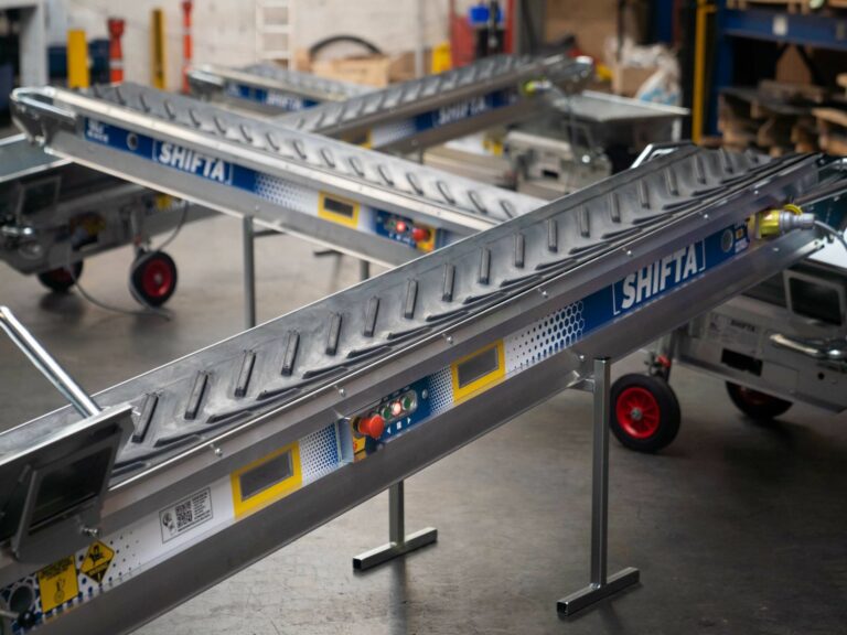 Overlapping of several portable conveyors for rubble removal